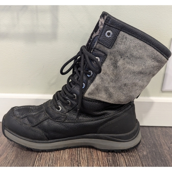 Ugg Adirondack Boots III in Black and Grey  Size 7.5 - Picture 5 of 14